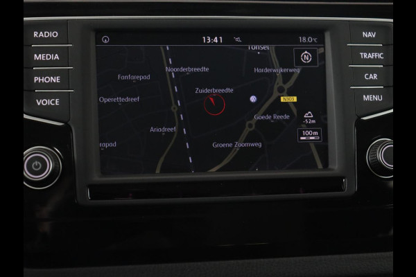 Volkswagen Golf Sportsvan 1.4 TSI Highline | Automaat | Stoelverwarming | Adaptive cruise | Navigatie | Parkeerhulp | Climate control | Bluetooth