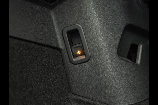 Volkswagen Golf 1.4 eHybrid GTE | 245PK | 19 Inch | Trekhaak