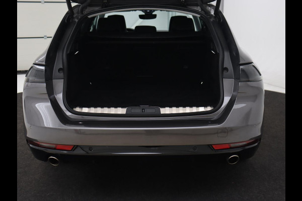 Peugeot 508 1.6 HYbrid Allure | Stoelverwarming | Camera | Adaptive cruise | Half leder | Carplay | Navigatie | Full LED | Keyless | PHEV | Plug In