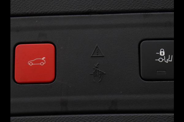 Peugeot 508 1.6 HYbrid Allure | Stoelverwarming | Camera | Adaptive cruise | Half leder | Carplay | Navigatie | Full LED | Keyless | PHEV | Plug In