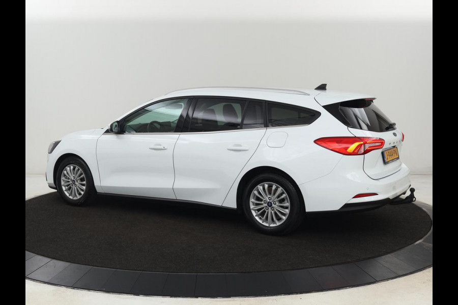 Ford Focus 1.0 EcoBoost Hybrid Titanium X | Stoel & stuurverwarming | Trekhaak | Adaptive cruise | Camera | Comfortstoelen | Keyless | Carplay | Full LED | Navigatie