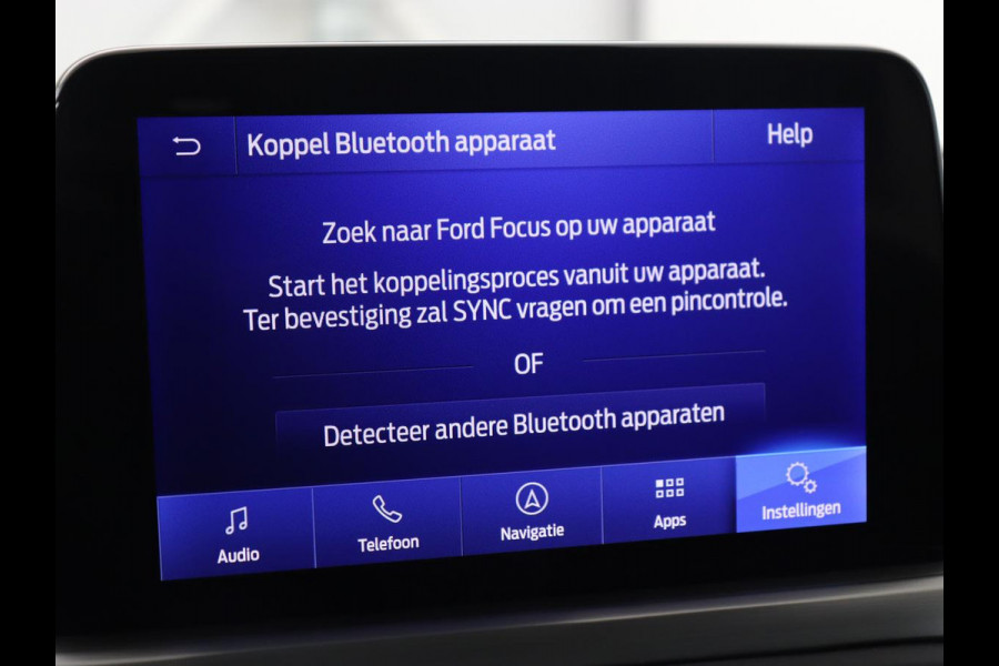 Ford Focus 1.0 EcoBoost Hybrid Titanium X | Stoel & stuurverwarming | Trekhaak | Adaptive cruise | Camera | Comfortstoelen | Keyless | Carplay | Full LED | Navigatie
