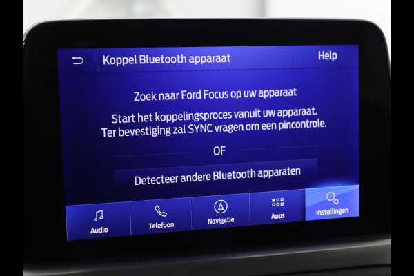 Ford Focus 1.0 EcoBoost Hybrid Titanium X | Stoel & stuurverwarming | Trekhaak | Adaptive cruise | Camera | Comfortstoelen | Keyless | Carplay | Full LED | Navigatie