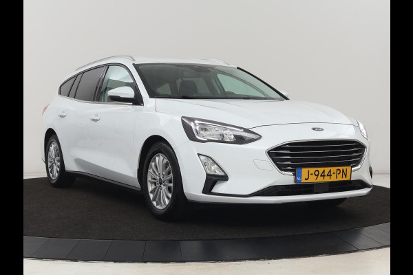 Ford Focus 1.0 EcoBoost Hybrid Titanium X | Stoel & stuurverwarming | Trekhaak | Adaptive cruise | Camera | Comfortstoelen | Keyless | Carplay | Full LED | Navigatie