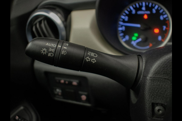 Nissan Micra 0.9 IG-T N-Connecta Sport (APPLE CARPLAY,NAVI,LED,SPORTSTOELEN,CAMERA,CRUISE,LM VELGEN,NETTESTAAT)