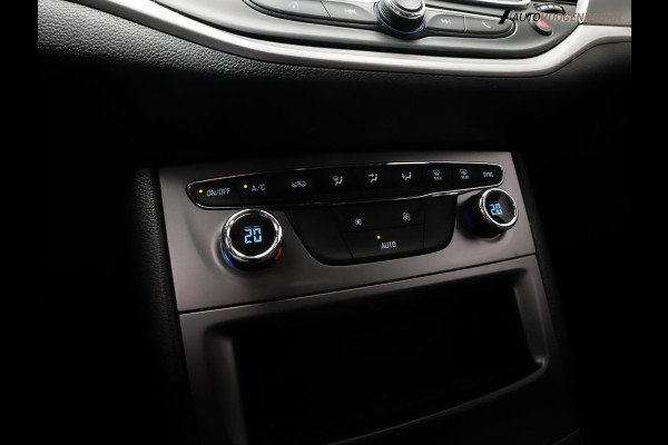 Opel Astra 1.2 sportive edition 130pk (APPLE CARPLAY,LED,CAMERA,NAVI,LEDER,SPORTSTOELEN,CLIMATE,CRUISE,PARKEERSENSOR,LM-VELGEN)