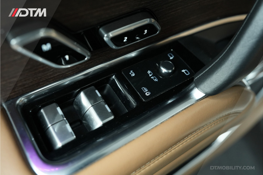 Land Rover Range Rover 3.0 P440e SE PHEV | Meridan | Panoramadak