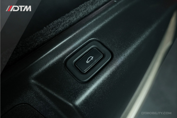 Land Rover Range Rover 3.0 P440e SE PHEV | Meridan | Panoramadak