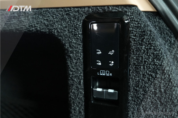 Land Rover Range Rover 3.0 P440e SE PHEV | Meridan | Panoramadak