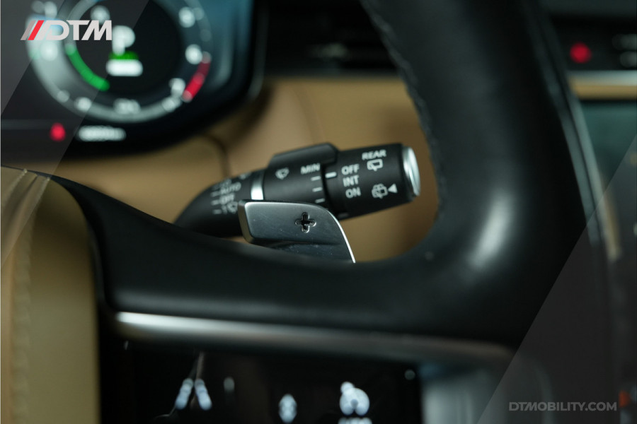 Land Rover Range Rover 3.0 P440e SE PHEV | Meridan | Panoramadak