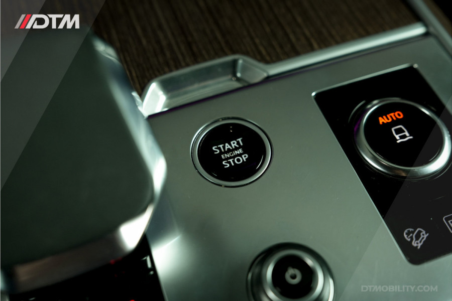 Land Rover Range Rover 3.0 P440e SE PHEV | Meridan | Panoramadak