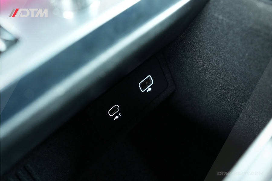 Land Rover Range Rover 3.0 P440e SE PHEV | Meridan | Panoramadak