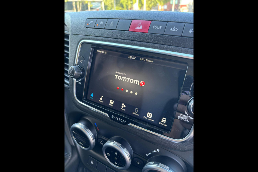 Iveco Daily 35S18HA L4H2 16M3 180PK KOELWAGEN KOELER KOEL KüHLWAGEN KüHLKOFFER FRIGO (ZIE OPMERKINGEN) NAVIGATIE ADAPTIVE CRUISE CONTROL LED  AIRCO ECC GEVEERDE BESTUURDERSSTOEL 270 GRADEN ACHTERDEUREN