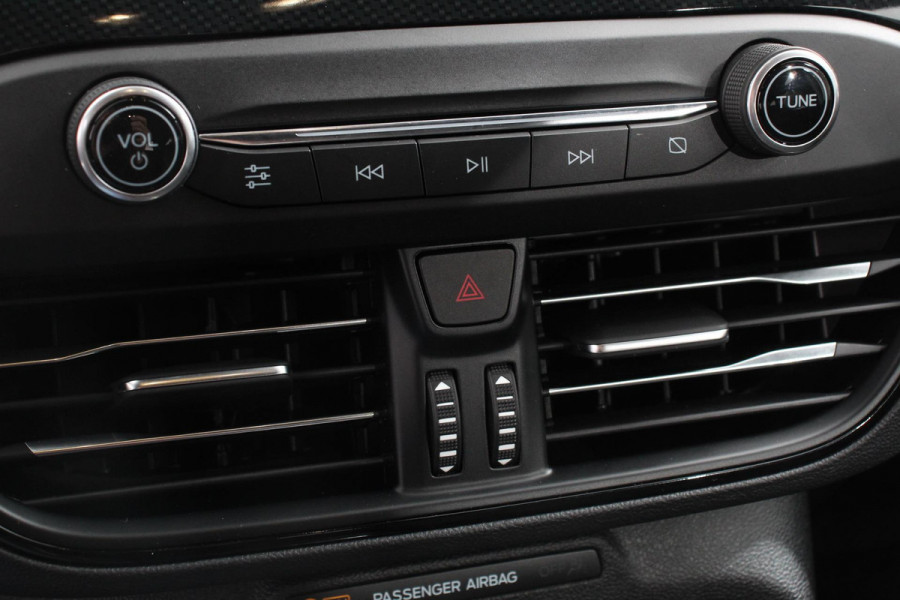 Ford FOCUS Wagon 1.0 EcoBoost 155pk MHEV ST Line Business Navigatie Apple Carplay/Android Auto Climate Control Camera Parkeer sensoren Stoel en stuurverwarming Dab Led