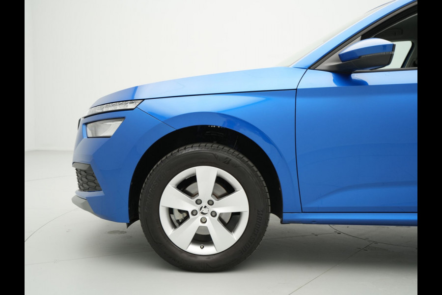 Škoda Kamiq 1.0 TSI 110pk Ambition Navi via app Camera Cruise Lm velgen 147