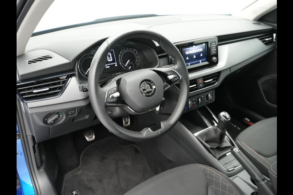 Škoda Kamiq 1.0 TSI 110pk Ambition Navi via app Camera Cruise Lm velgen 147