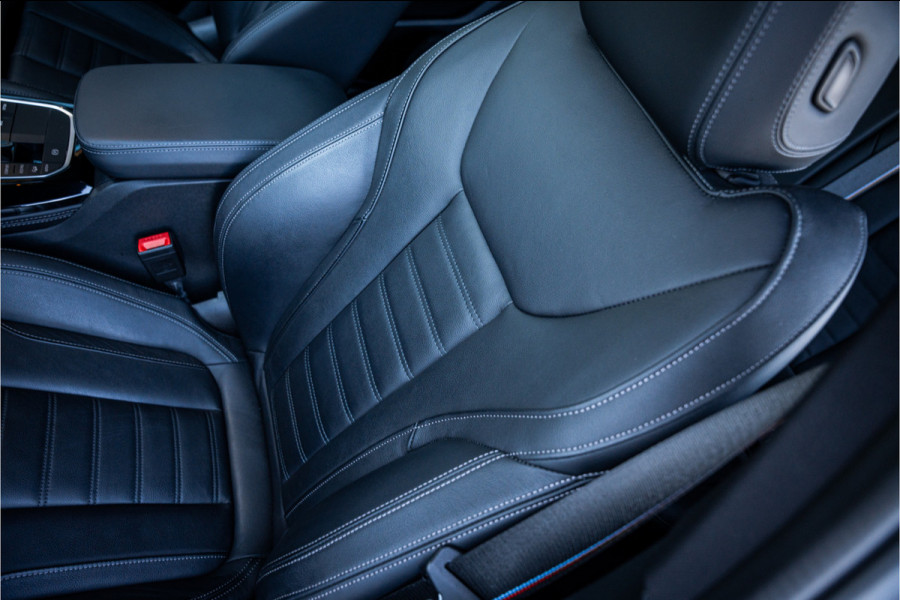 BMW X4 xDrive20i Business Edition Plus - M Sport | Panorama | H&K | Memory | 360 Camera