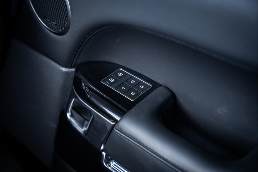 Land Rover Range Rover Sport P575 SVR Carbon Edition - Panorama | Meridian | Elek. Trekhaak | Memory | HUD