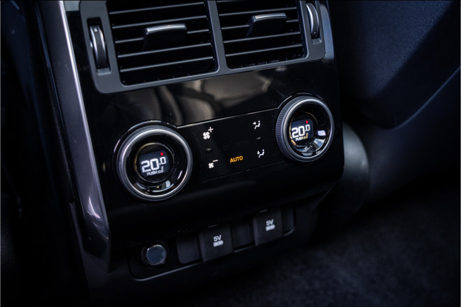 Land Rover Range Rover Sport P575 SVR Carbon Edition - Panorama | Meridian | Elek. Trekhaak | Memory | HUD