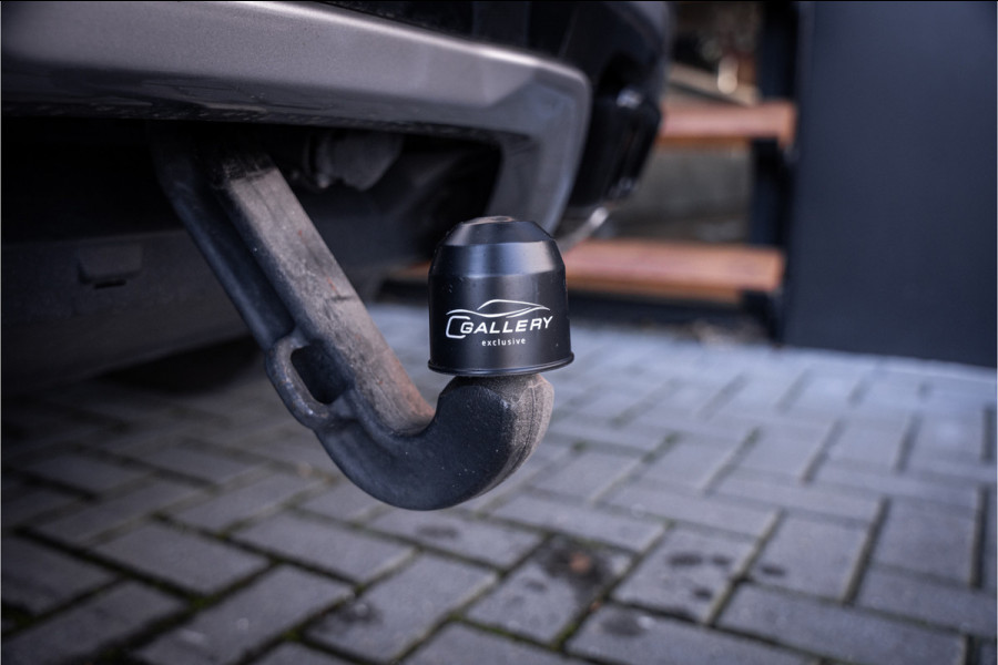 Land Rover Range Rover Sport P575 SVR Carbon Edition - Panorama | Meridian | Elek. Trekhaak | Memory | HUD