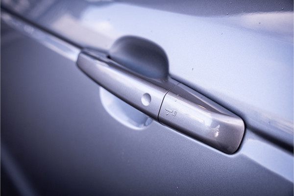 Land Rover Range Rover Sport P575 SVR Carbon Edition - Panorama | Meridian | Elek. Trekhaak | Memory | HUD