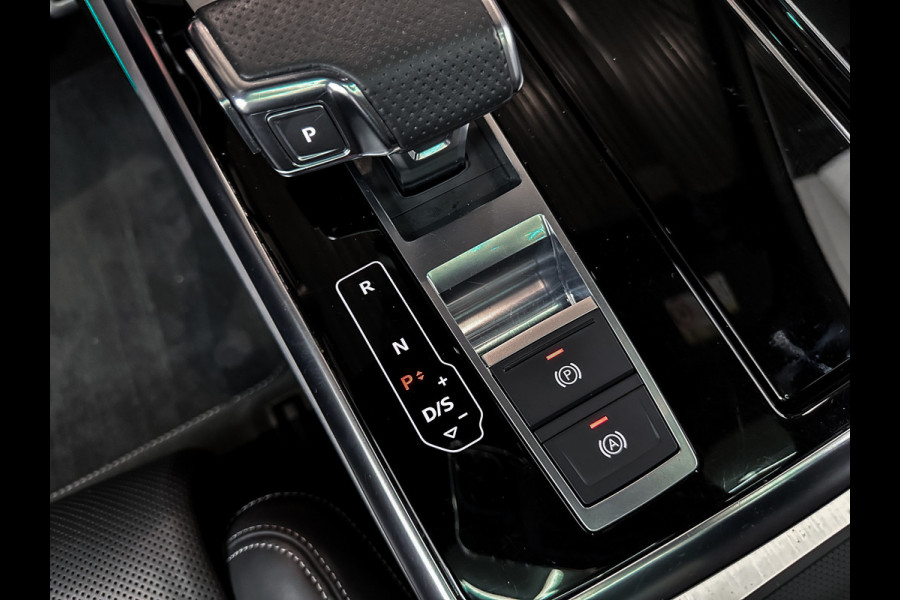Audi Q7 4.0 TFSI SQ7 quattro 7p 3D B&O|RS-Seats|Trekhaak|HUD|Full Opt.
