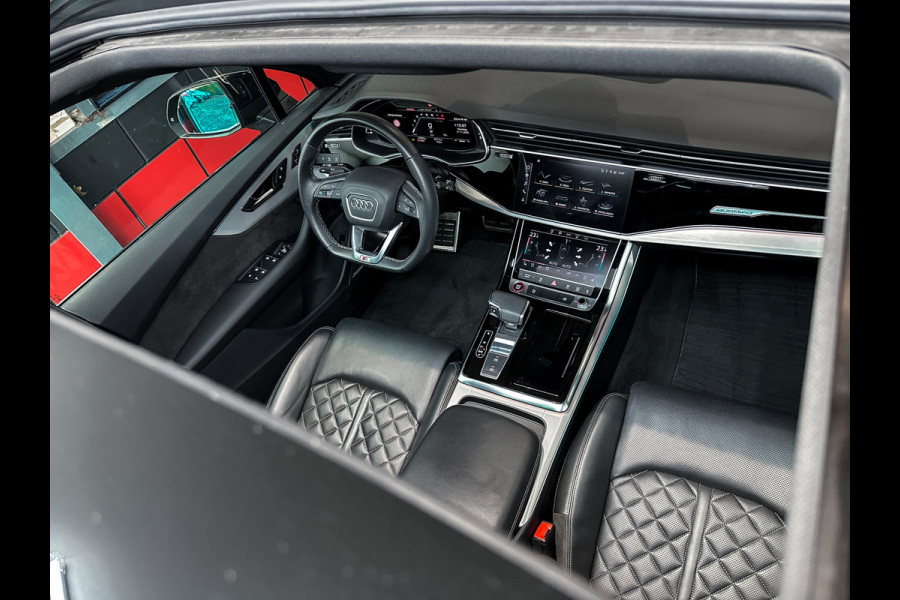 Audi Q7 4.0 TFSI SQ7 quattro 7p 3D B&O|RS-Seats|Trekhaak|HUD|Full Opt.