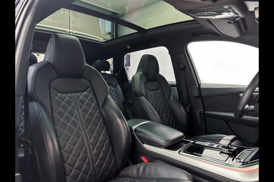 Audi Q7 4.0 TFSI SQ7 quattro 7p 3D B&O|RS-Seats|Trekhaak|HUD|Full Opt.
