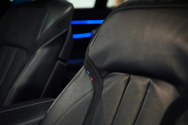 BMW 7 Serie 740e M Sport - 360 Camera - Massage - El. Achterbank - Laser Koplampen - Adaptive Cruise Control - Soft-Close