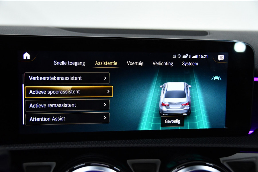 Mercedes-Benz A-Klasse 250 e Premium Plus, Pano, Sfeerverlichting