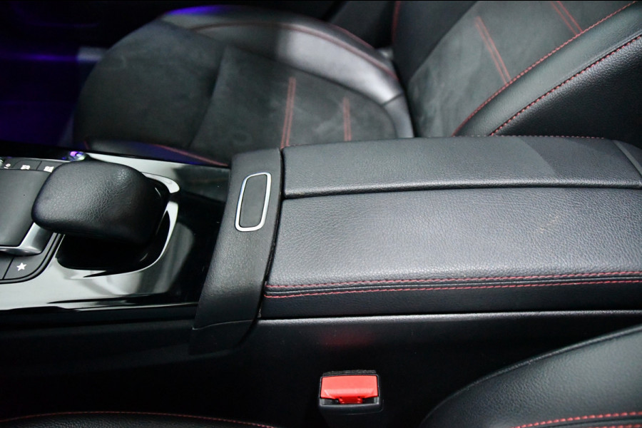 Mercedes-Benz A-Klasse 250 e Premium Plus, Pano, Sfeerverlichting