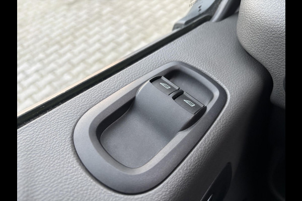 Ford Transit 310 2.0 TDCI L3H2*3PERS*CRUISE*A/C*HAAK*CAM*