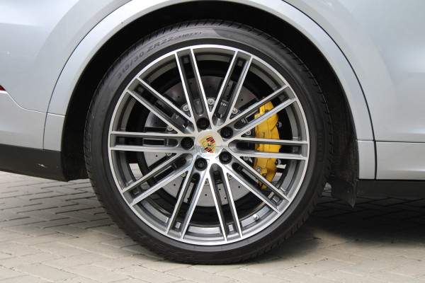 Porsche Cayenne Coupé 4.0 Turbo S E-Hybrid | HUD | VENTILATIE | SOFT-CLOSE | 360 | MEMORY | BOSE | KEYLESS | PDCC |