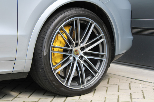 Porsche Cayenne Coupé 4.0 Turbo S E-Hybrid | HUD | VENTILATIE | SOFT-CLOSE | 360 | MEMORY | BOSE | KEYLESS | PDCC |