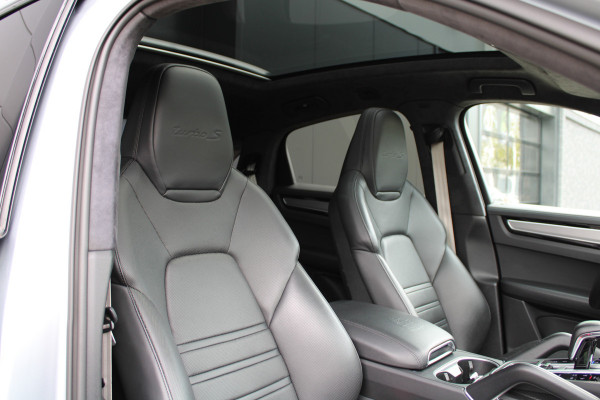 Porsche Cayenne Coupé 4.0 Turbo S E-Hybrid | HUD | VENTILATIE | SOFT-CLOSE | 360 | MEMORY | BOSE | KEYLESS | PDCC |