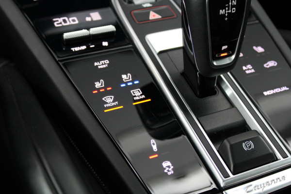 Porsche Cayenne Coupé 4.0 Turbo S E-Hybrid | HUD | VENTILATIE | SOFT-CLOSE | 360 | MEMORY | BOSE | KEYLESS | PDCC |