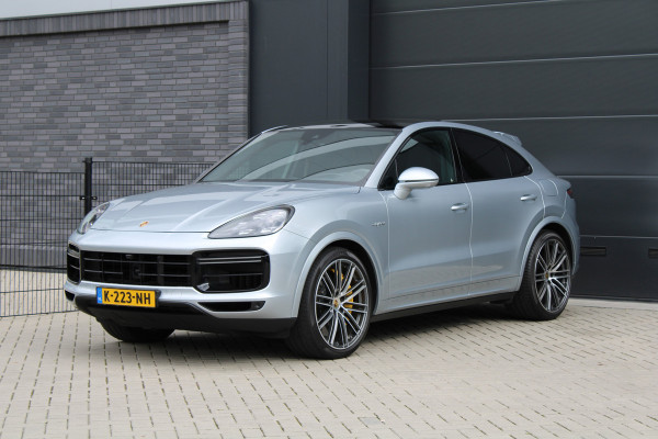 Porsche Cayenne Coupé 4.0 Turbo S E-Hybrid | HUD | VENTILATIE | SOFT-CLOSE | 360 | MEMORY | BOSE | KEYLESS | PDCC |
