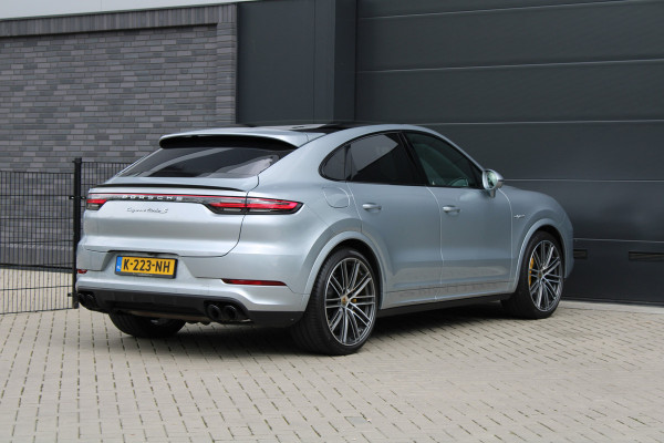 Porsche Cayenne Coupé 4.0 Turbo S E-Hybrid | HUD | VENTILATIE | SOFT-CLOSE | 360 | MEMORY | BOSE | KEYLESS | PDCC |