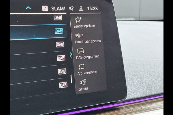 BMW 5 Serie Touring 530e xDrive M-sport HUD Laser Memory 4wielsturing Pano Business Edition Plus