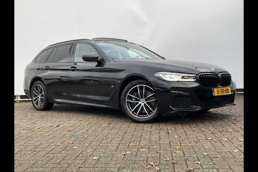 BMW 5 Serie Touring 530e xDrive M-sport HUD Laser Memory 4wielsturing Pano Business Edition Plus