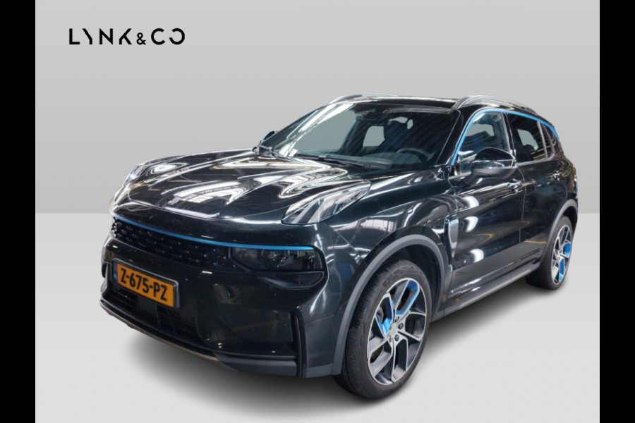 Lynk & Co 01 1.5 262PK PHEV Zwarte hemel 360° StoelVerw. Panoramadak Plug-in