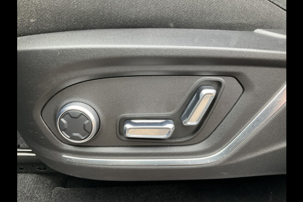 Lynk & Co 01 1.5 262PK PHEV Zwarte hemel 360° StoelVerw. Panoramadak Plug-in