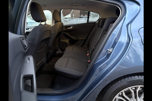 Ford Focus 1.0 EcoBoost Titanium Business 125pk | Full LED Koplampen | Adaptieve Cruise | Winterpack | 17 inch Lichtmetaal | Achteruitrijcamera