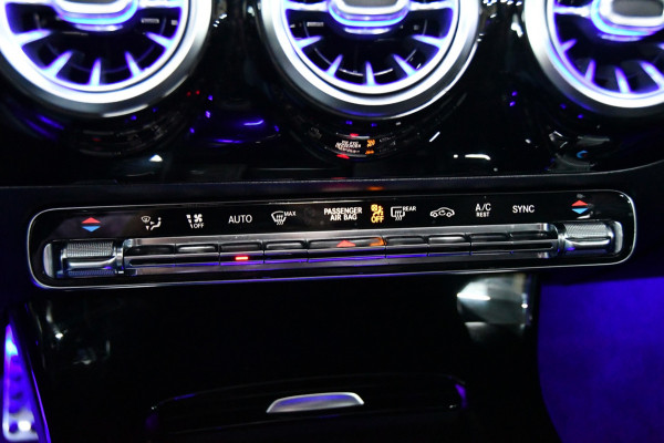 Mercedes-Benz CLA-Klasse 220 Burmester Matrix Amg pakket memory Pano