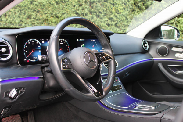 Mercedes-Benz E-Klasse 200 Avantgarde Sfeerverlichting 360Camera Memory