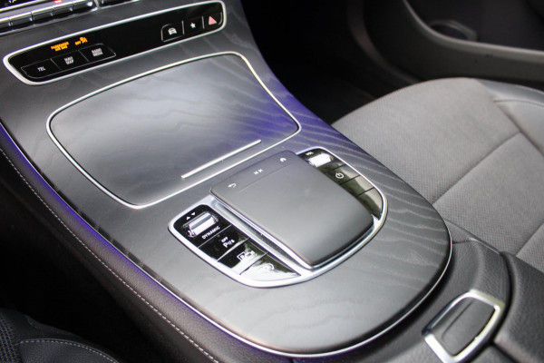 Mercedes-Benz E-Klasse 200 Avantgarde Sfeerverlichting 360Camera Memory