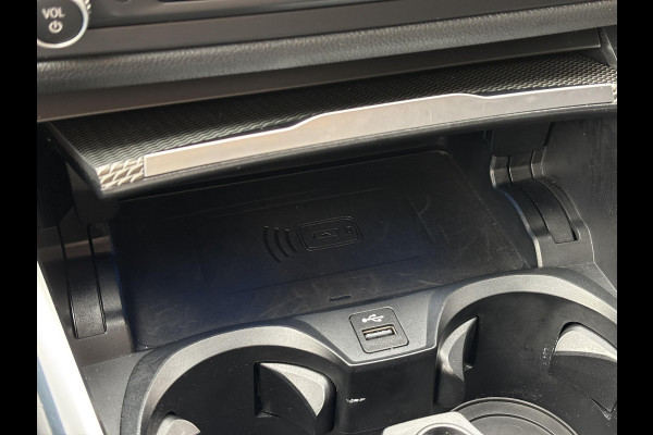 BMW 3 Serie Touring 330e High Executive M Sport Pakket Automaat / Panoramadak / Live Cockpit Professional / Stoelverwarming / Laser Light / 20" / M Performance Pack / Head-Up Display / Shadow Line / Extra Getint Glas