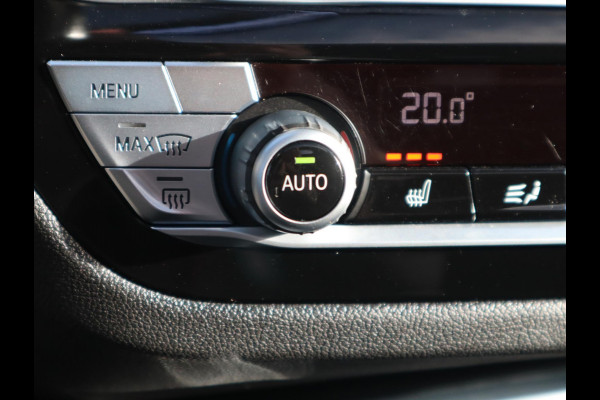 BMW X4 xDrive30i High Executive M Sport Pakket Automaat / Navigatie Professional / Panoramadak / Head-Up Display / Driving Assistant Plus / Innovation Pakket / Leder / M Sportremsysteem / Adaptief Onderstel / 20 Inch