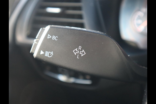 BMW X4 xDrive30i High Executive M Sport Pakket Automaat / Navigatie Professional / Panoramadak / Head-Up Display / Driving Assistant Plus / Innovation Pakket / Leder / M Sportremsysteem / Adaptief Onderstel / 20 Inch