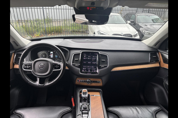 Volvo XC90 2.0 T8 Twin Engine AWD Inscription Automaat / 7 Persoons / Panoramadak / Harman Kardon / Comfortstoelen / Trekhaak / 20 Inch / Stoelverwarming / Achteruitrijcamera / LED / Elektrisch Verstelbare Stoelen